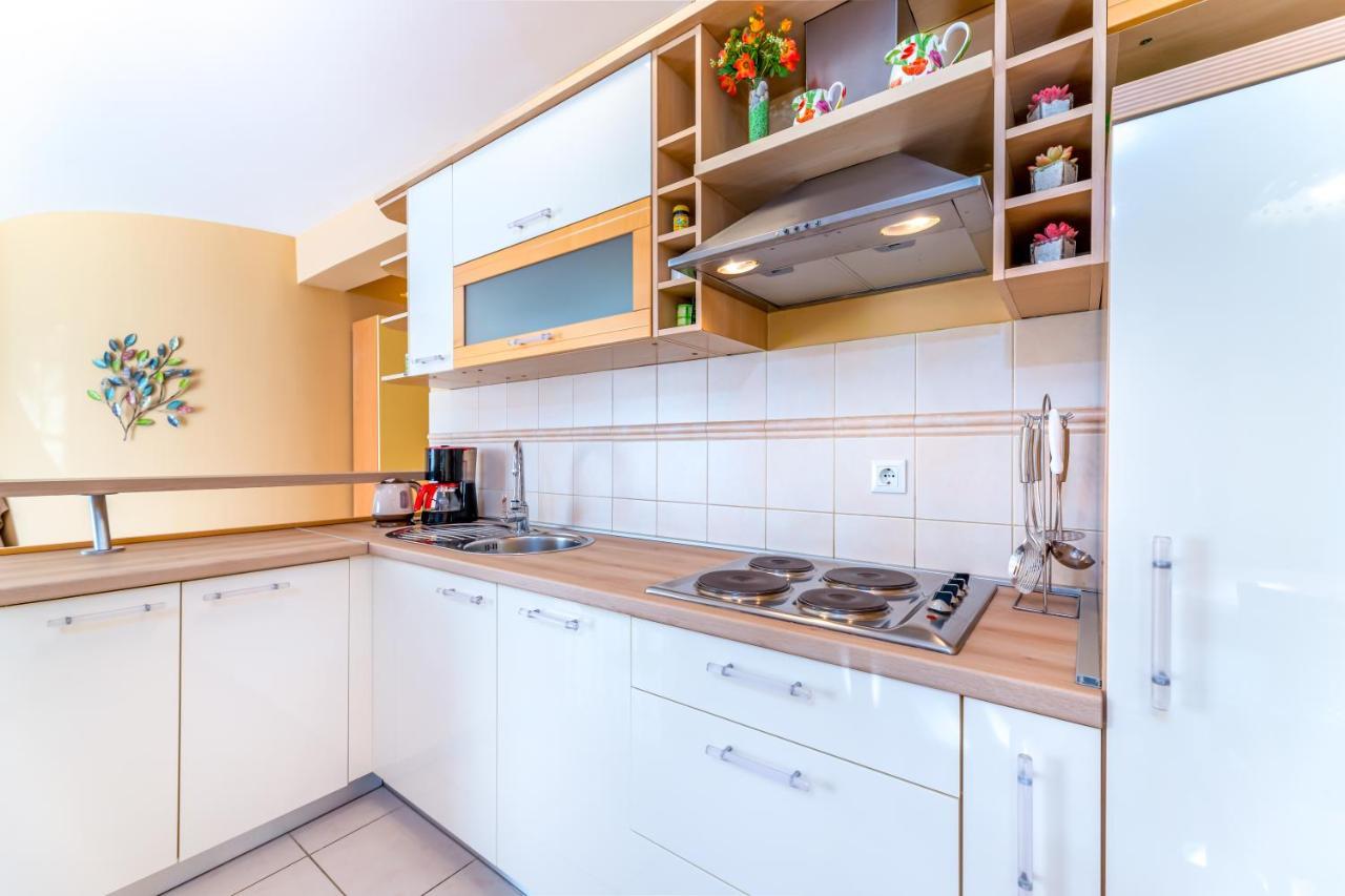 Apartments Lovorka Baška Dış mekan fotoğraf